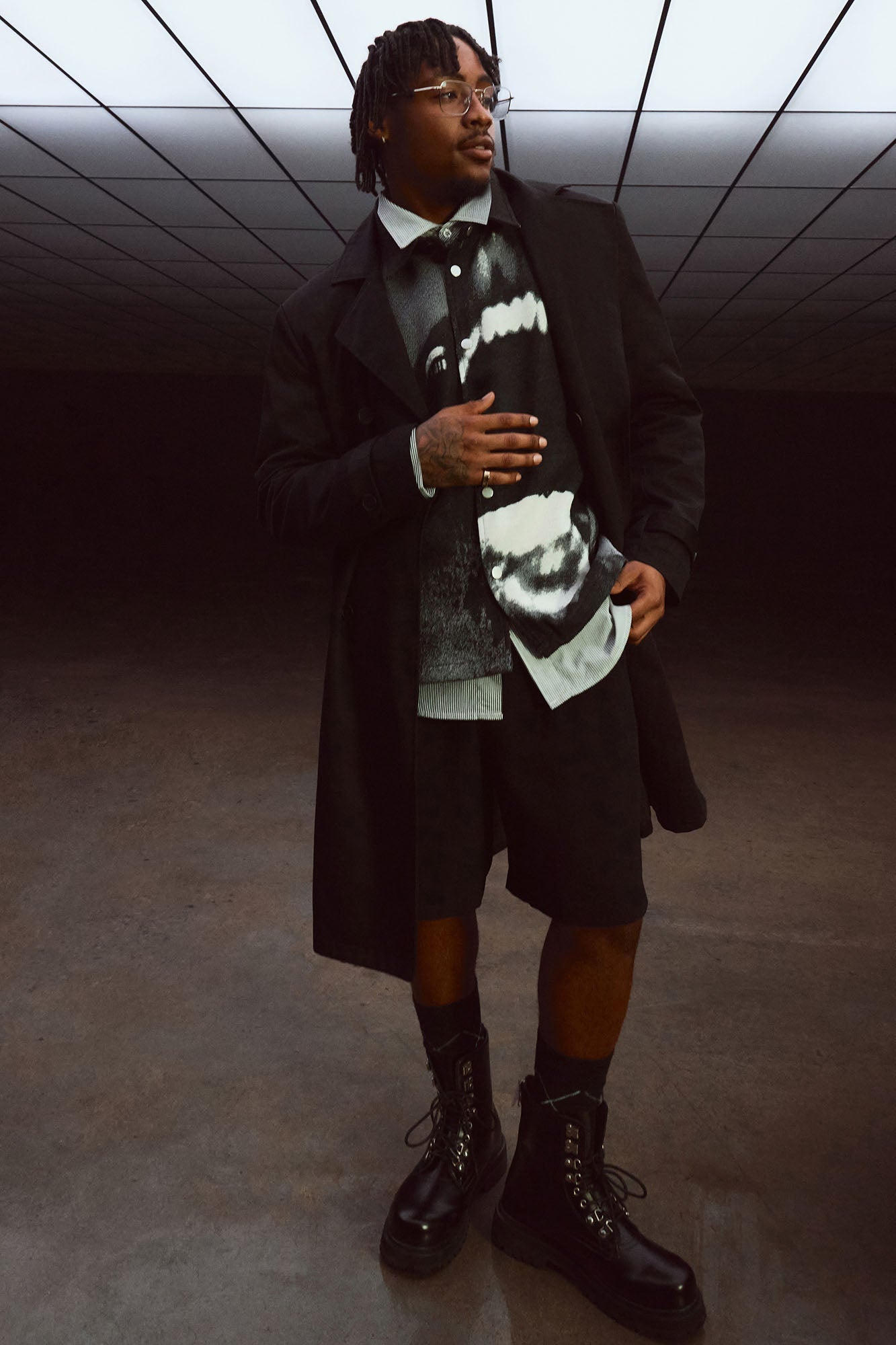 Rogue Tapestry Cropped Button Up Shirt - Multi Color