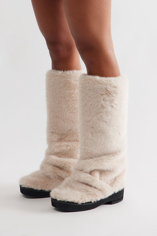 Burley Faux Fur Boots - Beige