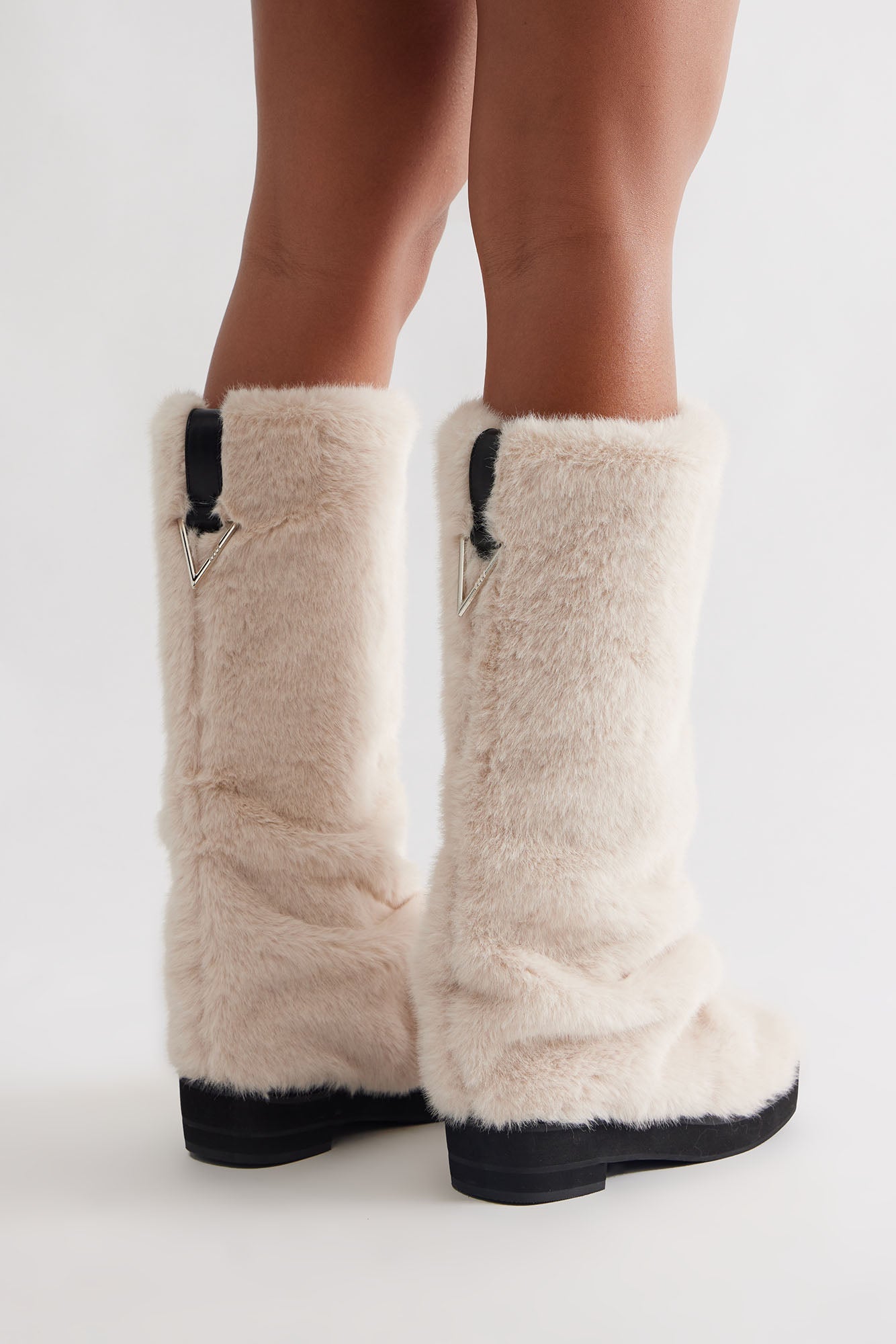 Burley Faux Fur Boots - Beige