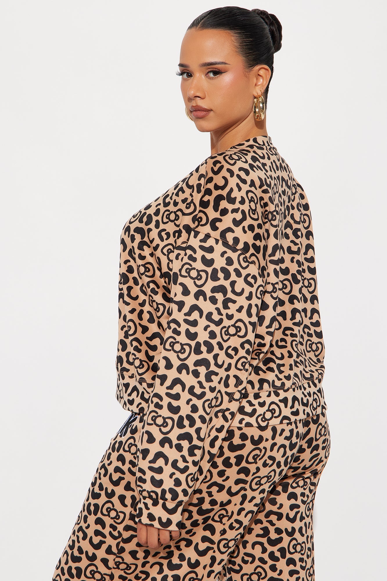 Hello Kitty Scuba Leopard Sweatshirt - Leopard