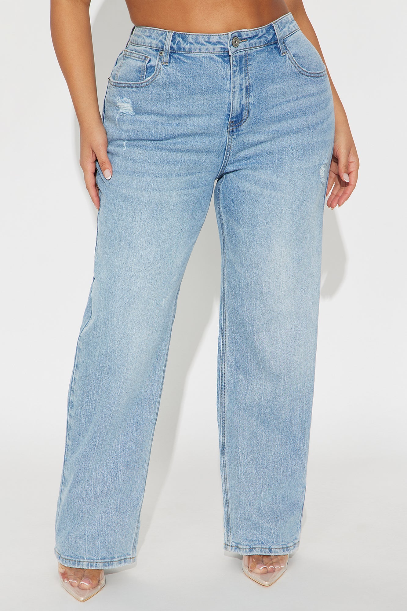 90s Classic Vintage Straight Leg Jeans - Light Wash