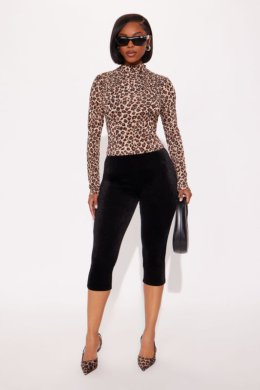 Analisa High Rise Velvet Capri Legging 19″ - Black