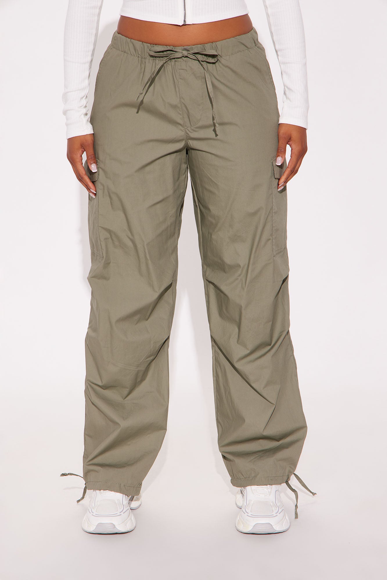 Street Smart Cargo Parachute Pant - Military Green