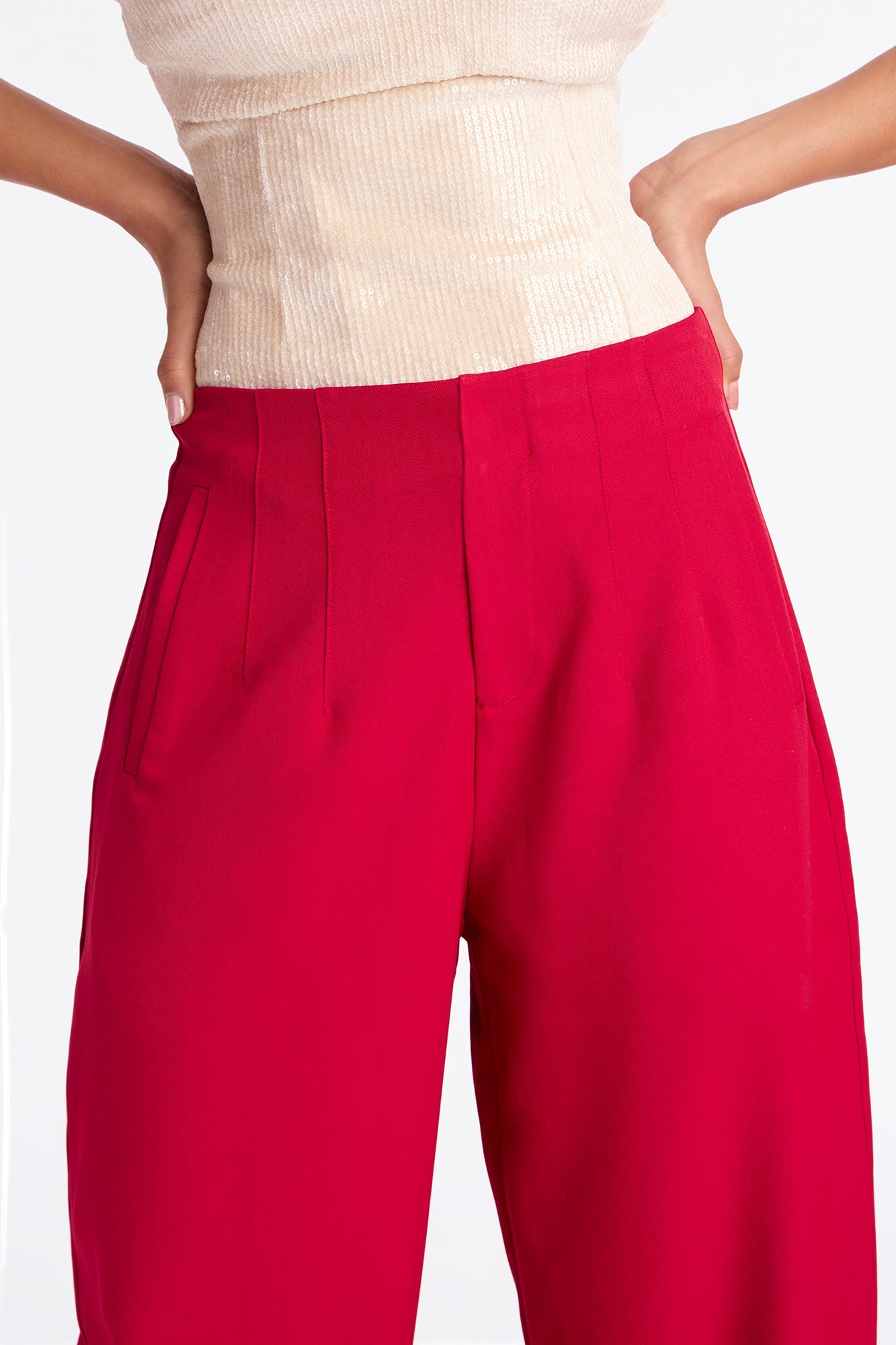 Margaret Barrel Trouser Pants 32″ - Red