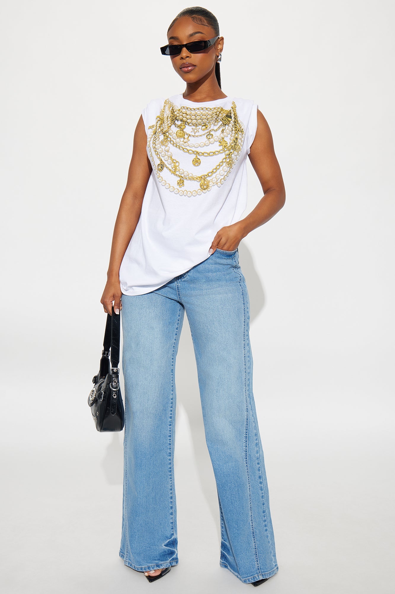 Chains On My Neck Oversize Tee - White