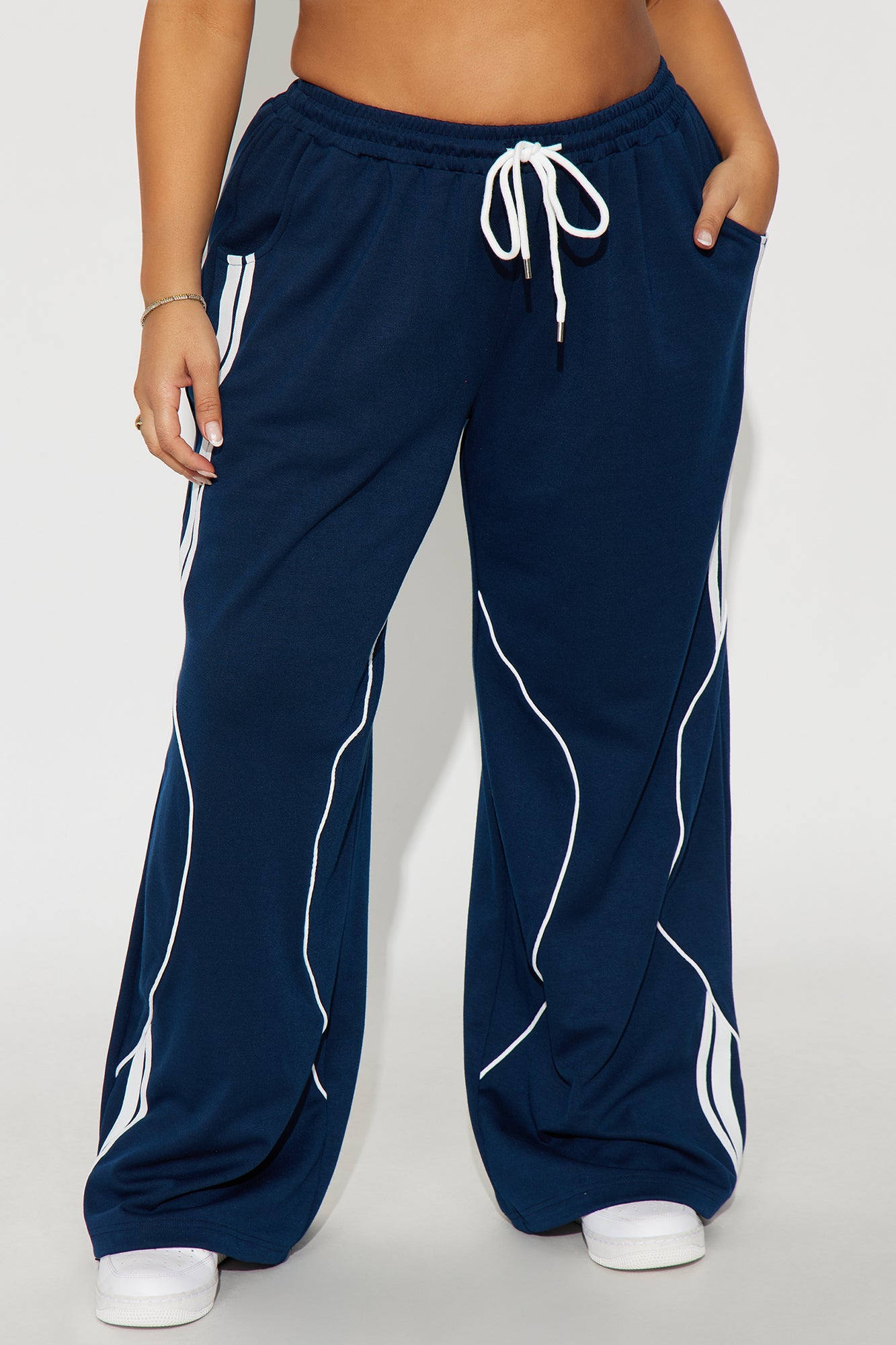 Jax Drawstring Wide Leg Pants 30″ - Navy/combo