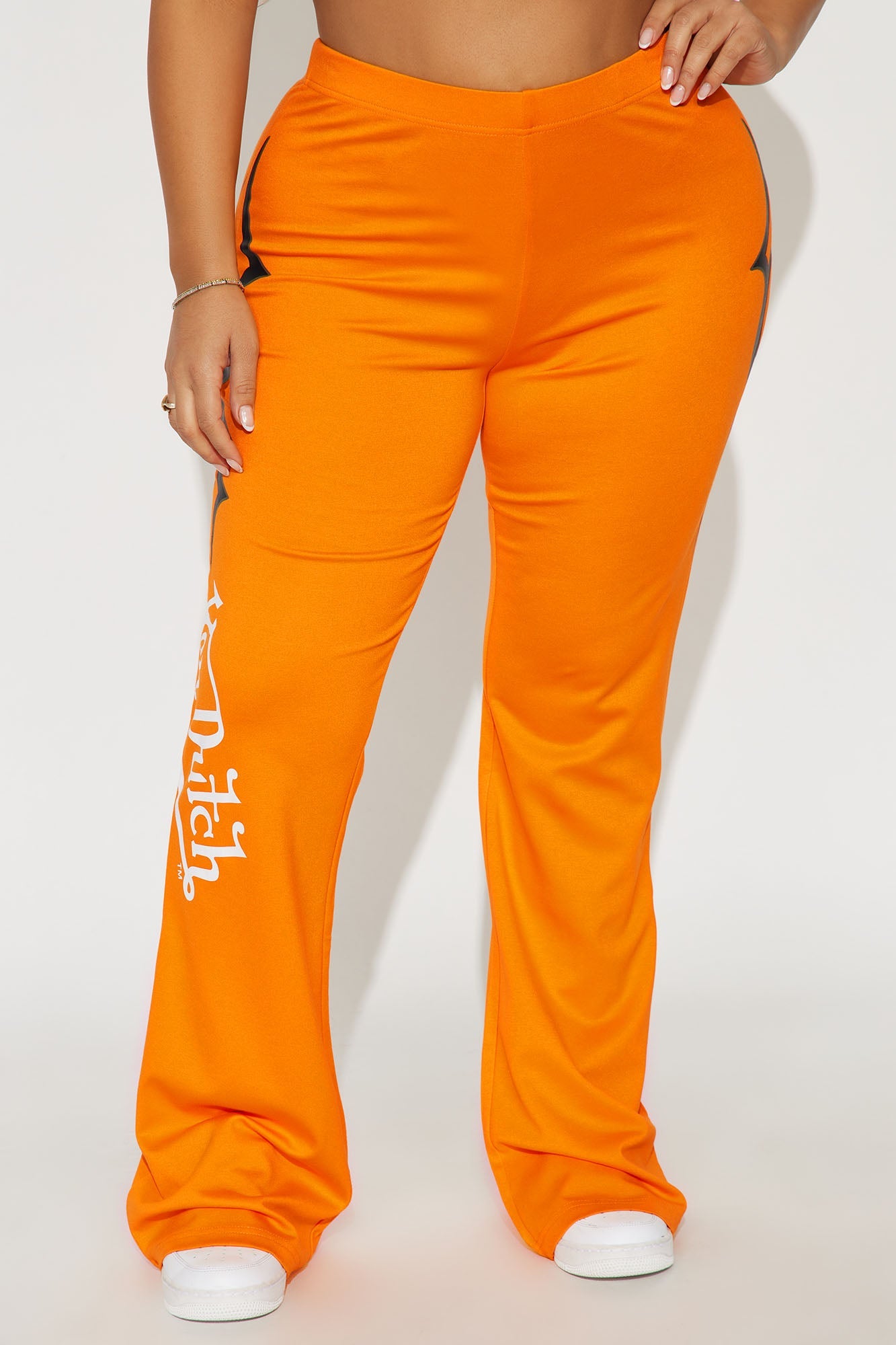 Von Dutch Edgy Flared Pants - Orange
