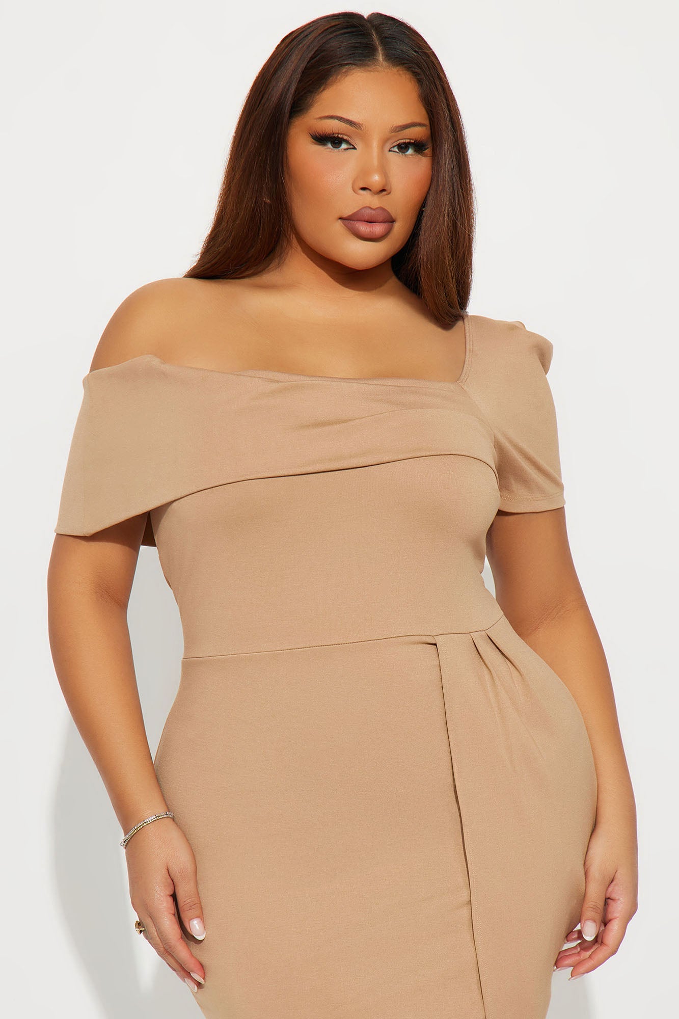 Sadie Short Sleeve Body Sculpting Ponte Midi Dress - Mocha