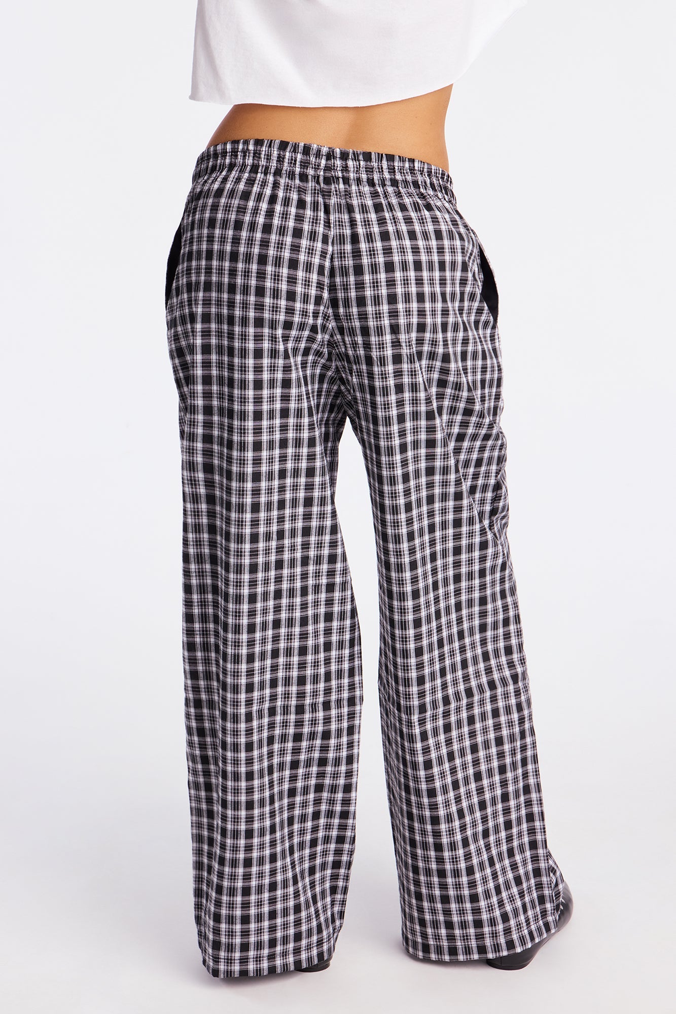 Jump Start Plaid Boxer Pant - Black/White