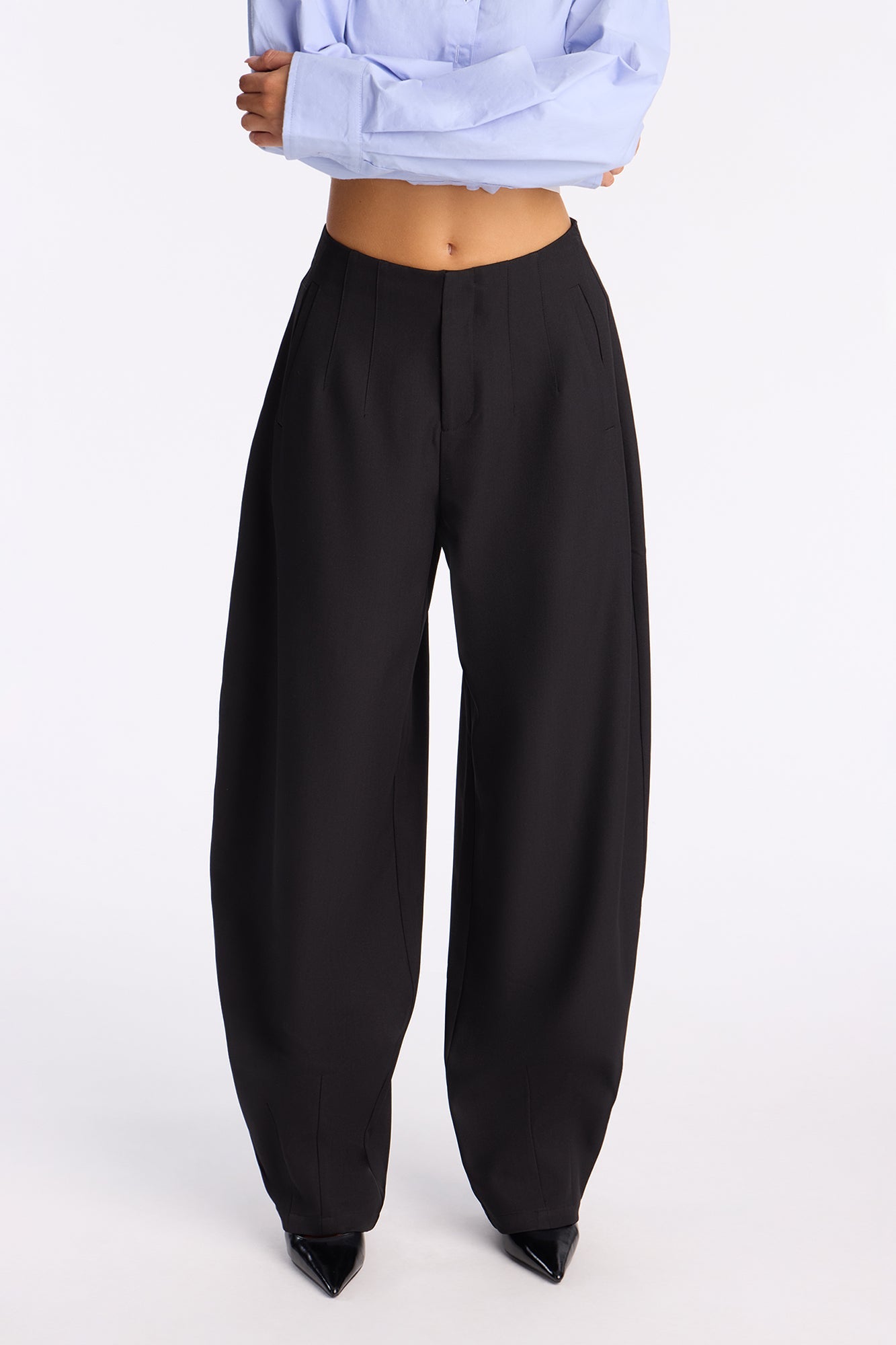 Margaret Barrel Trouser Pants 32″ - Black