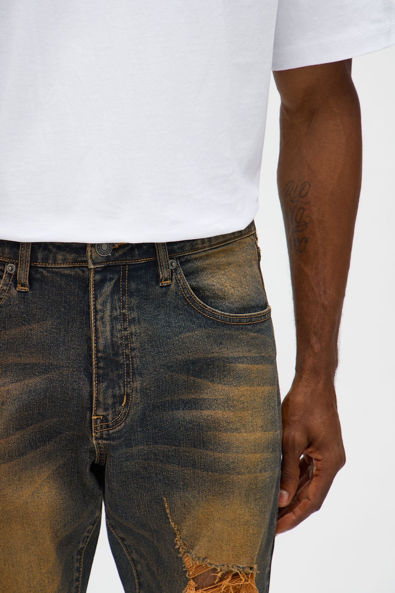 Skinny Dagger Jean - Brown