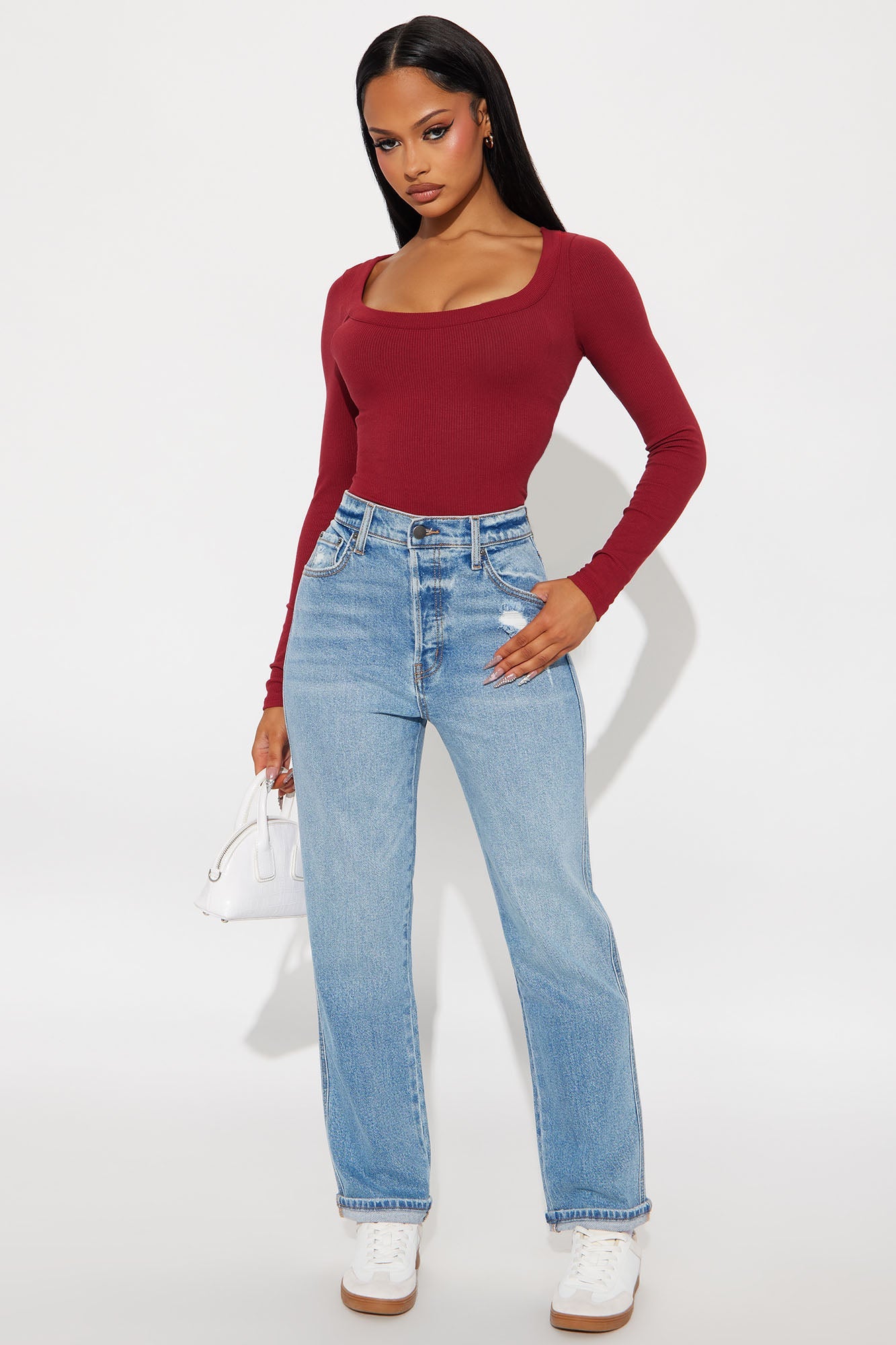 90s Roll Cuff Mom Jeans - Light Wash