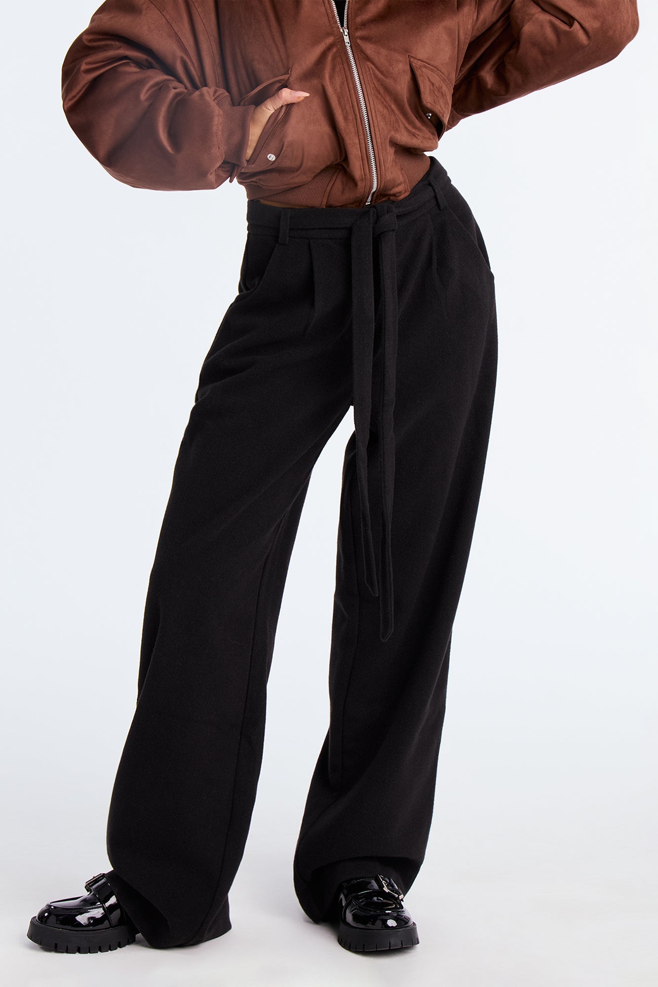 News Briefing Boucle Belted Wide Leg Pant 32″ - Black