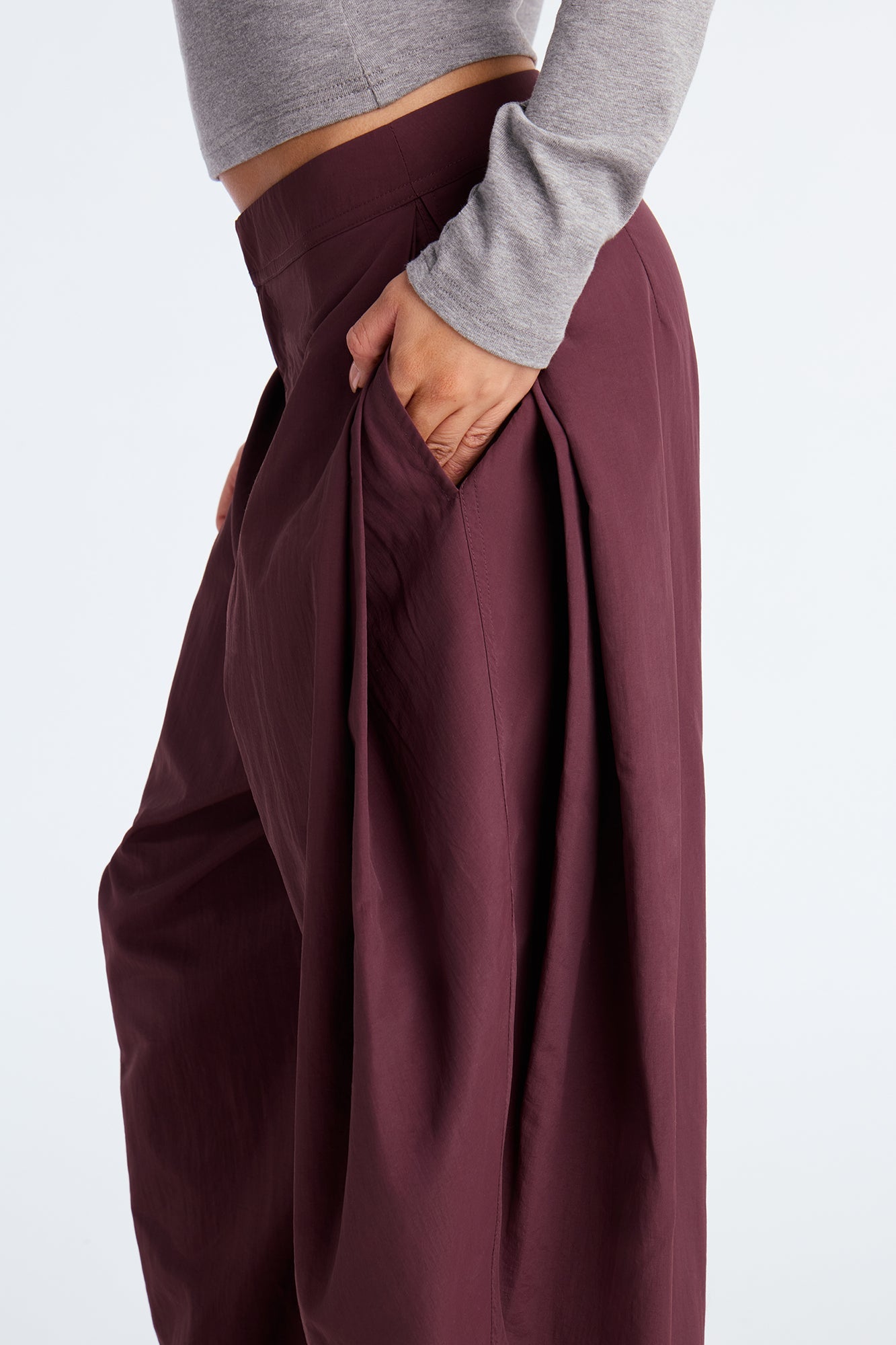 Nylon Windbreaker Pant - Chocolate