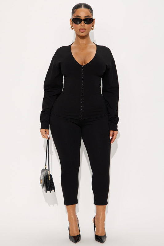 Step It Up Ponte Capri Set - Black