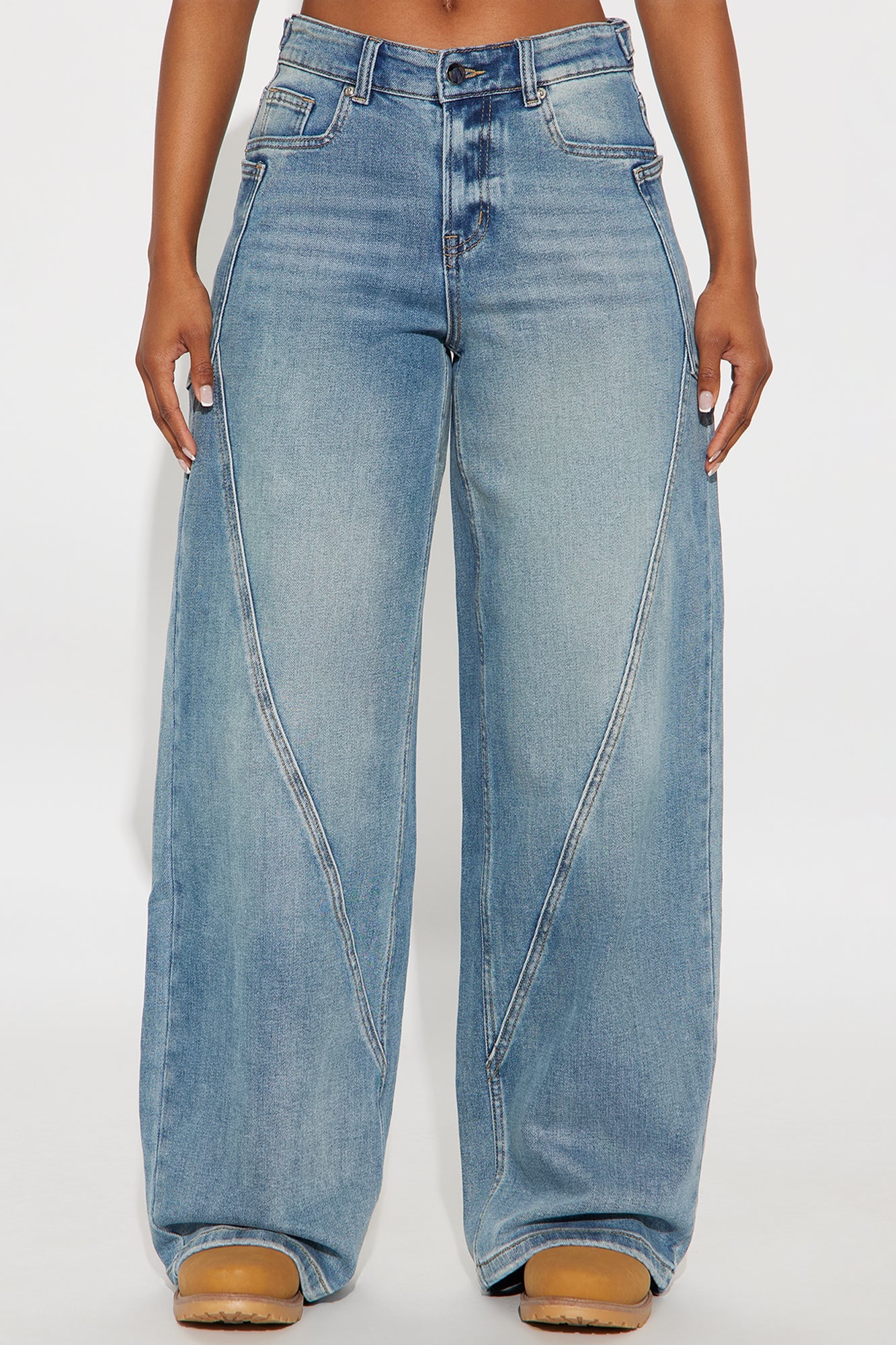 Taking Space Baggy Jeans - Light Wash