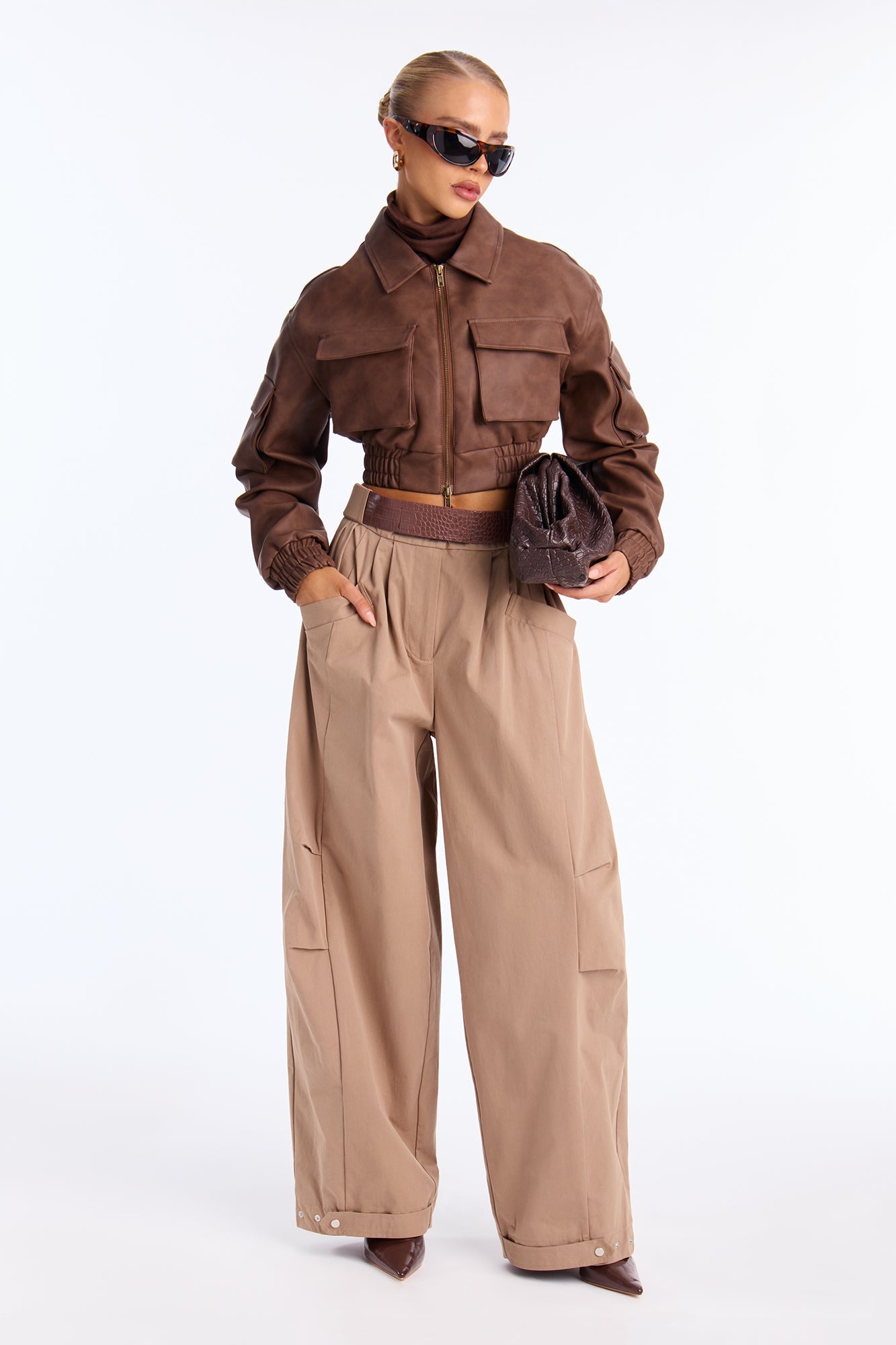 Better Days Barrel Leg Pants 33 - Mocha