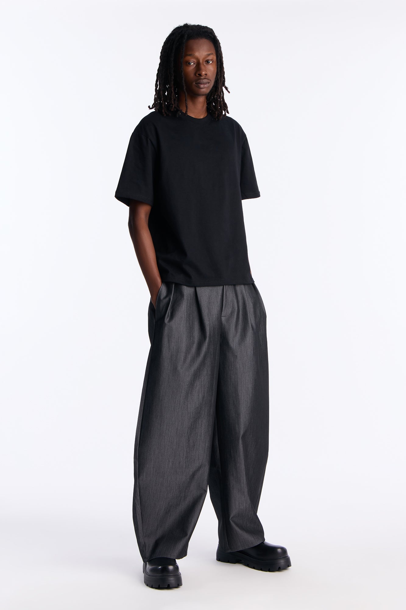 Relaxed Premium Midweight Tee - Black