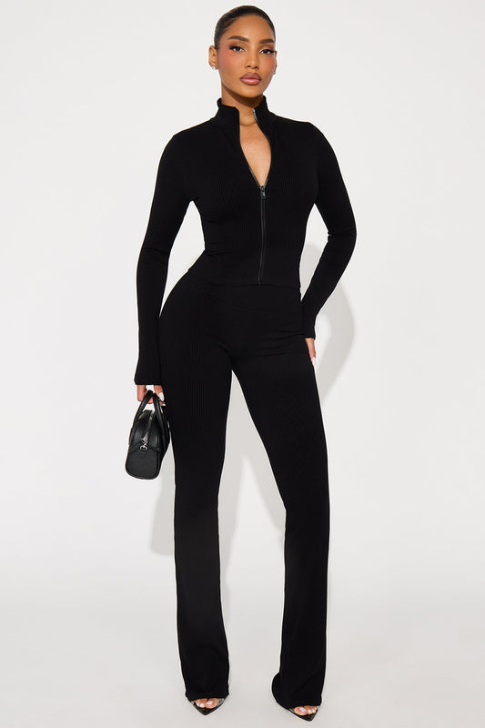 Mila Snatched Flare Leggings - Black