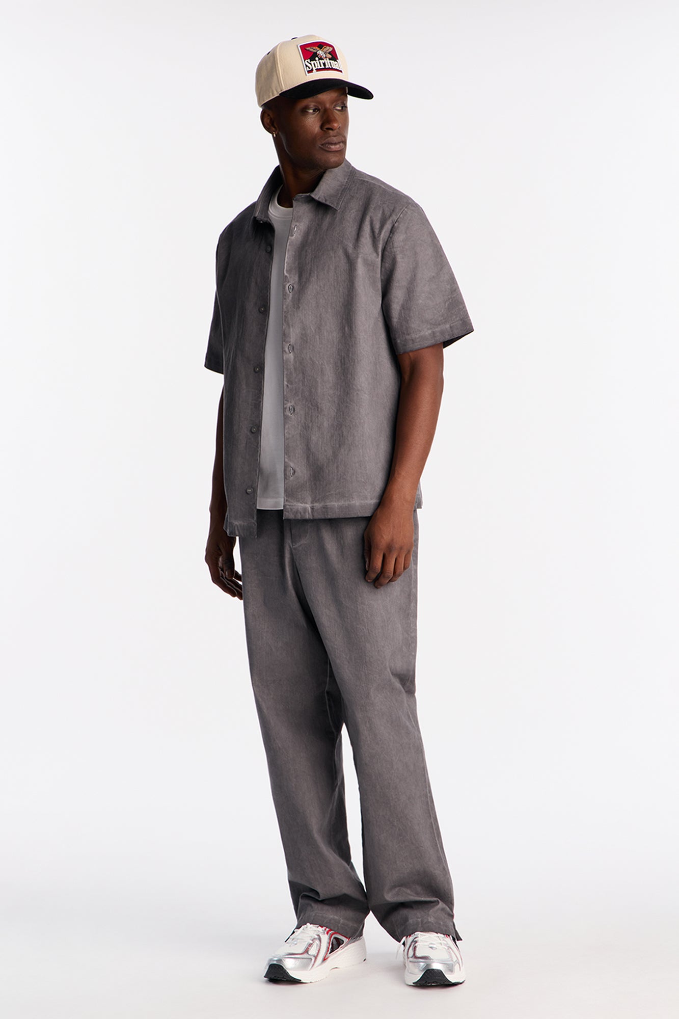 Straight Faded Out Slit E-Waist Pant - Grey