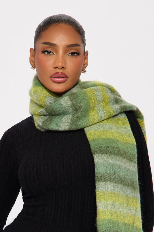 Staying Cozy Scarf - Green