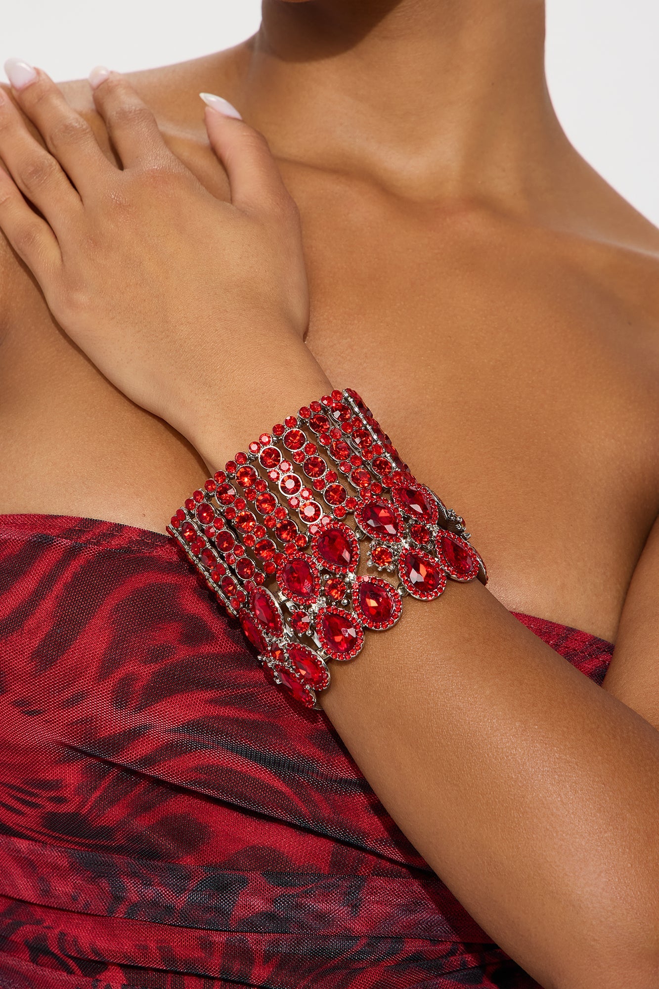 Duo Of Light 2 Piece Stretch Bracelet Set - Silver/Red