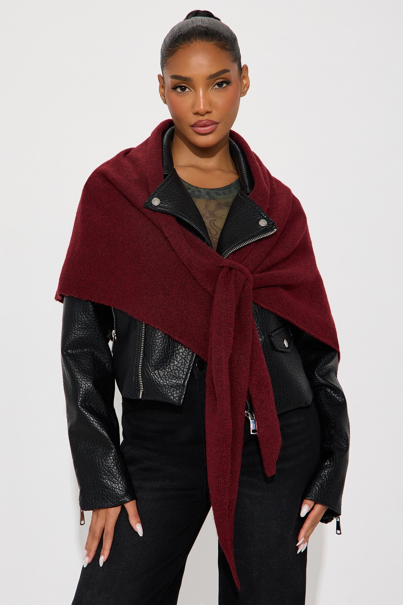 Harper Triangle Scarf - Burgundy