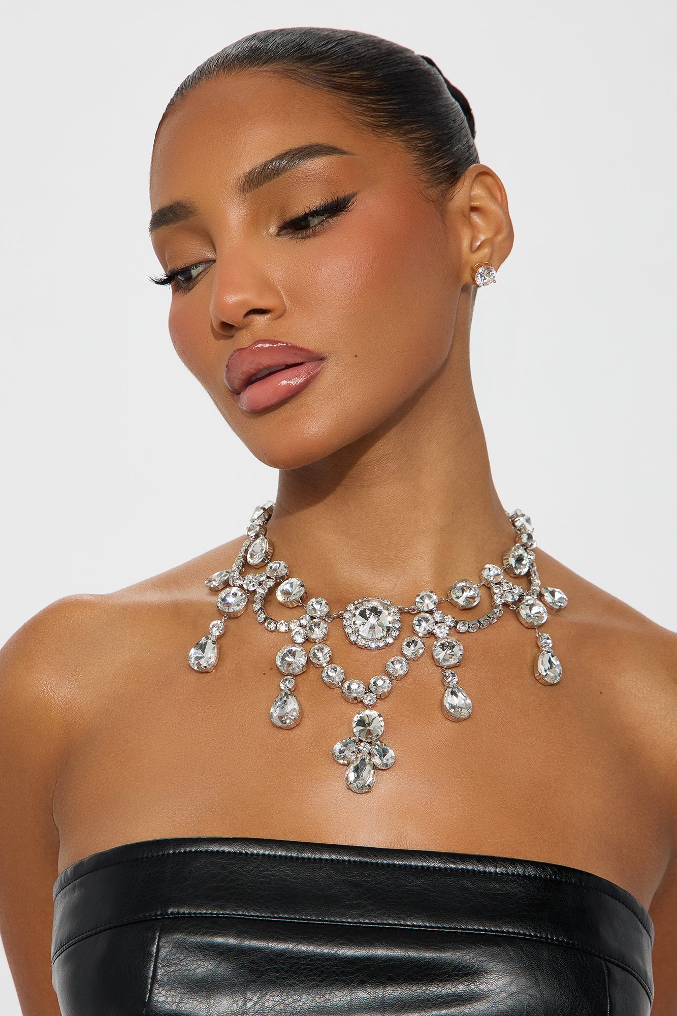 Elegance Never Fades Layered Necklace - Silver