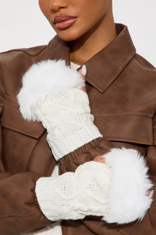 Icy Touch Fingerless Gloves - White