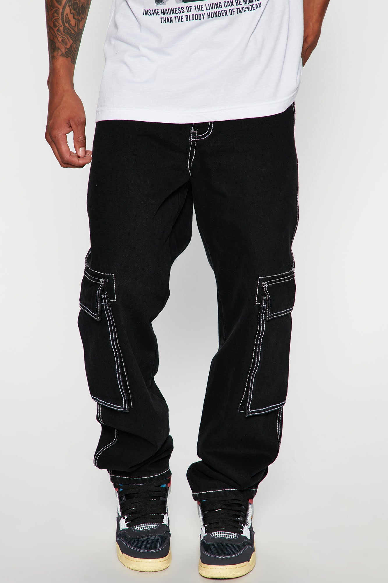 Contrast Lining Carpenter Straight Jeans - Black