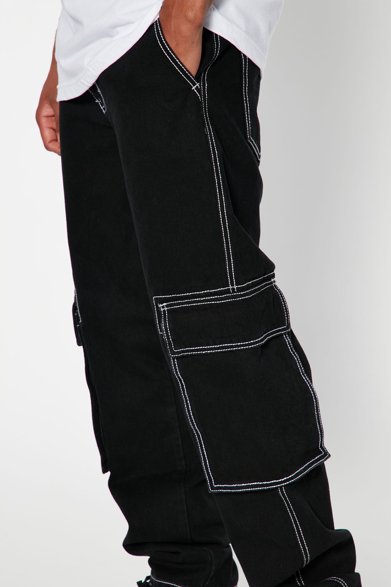 Contrast Lining Carpenter Straight Jeans - Black