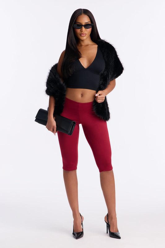 Feeling Cheeky Mid Rise Ruched Butt Capri Legging 14″ - Red