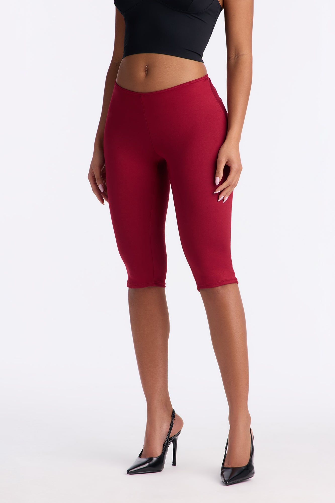Feeling Cheeky Mid Rise Ruched Butt Capri Legging 14″ - Red