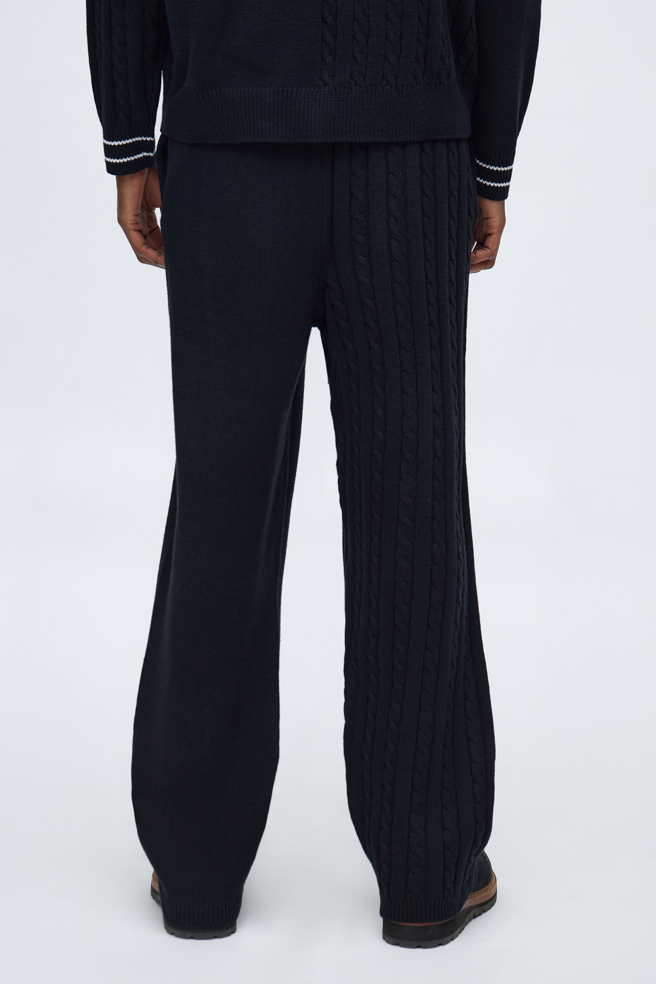 Preppy Life Sweater Knit Pant - Black/combo