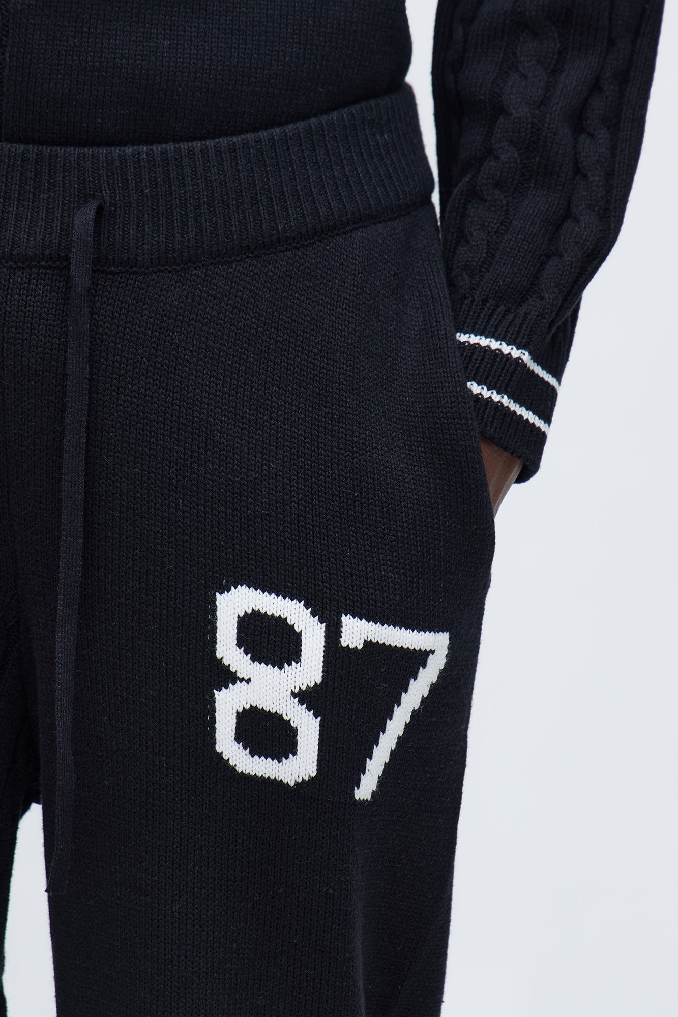 Preppy Life Sweater Knit Pant - Black/combo