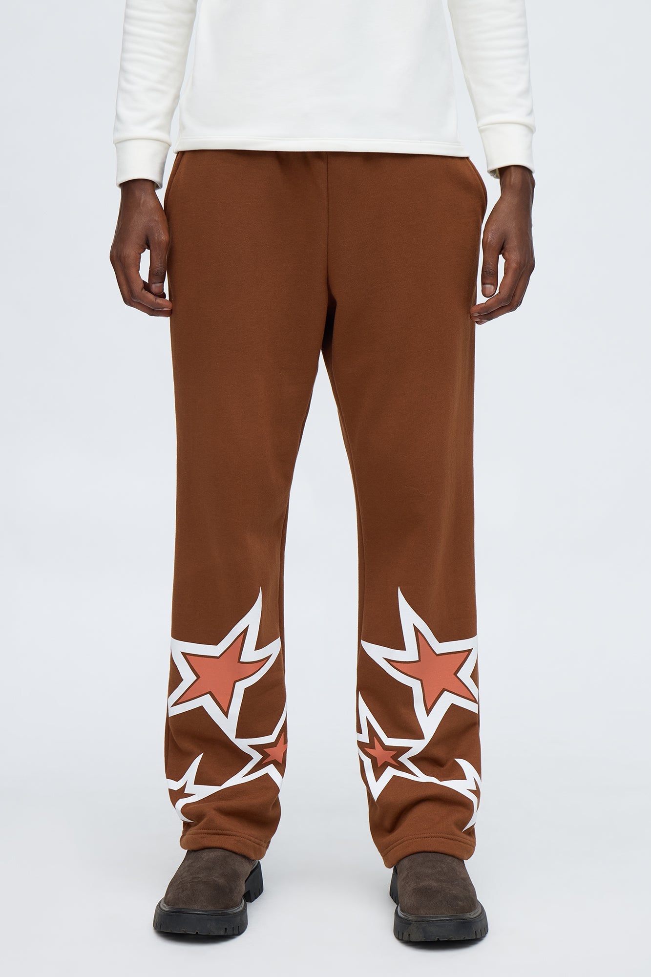 Aim For The Stars Baggy Sweatpants - Brown