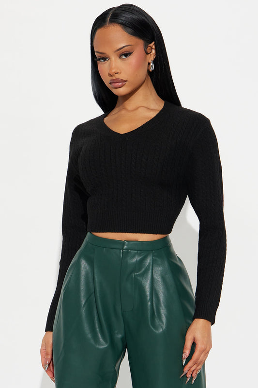Frosty V Neck Cable Knit Sweater - Black