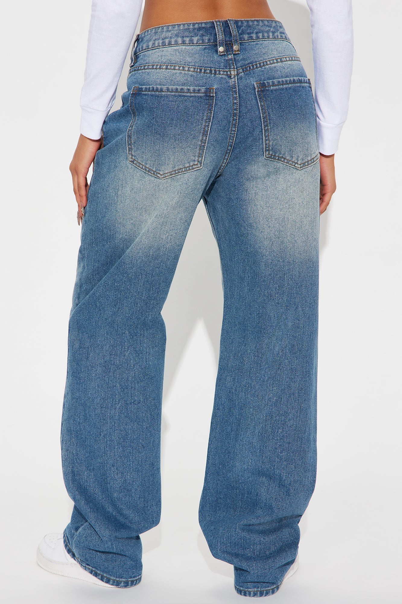 Beginning To Wonder Non Stretch Straight Leg Jeans - Medium Wash