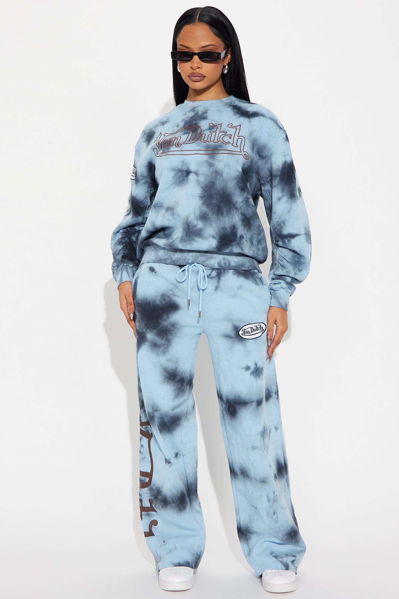 Von Dutch Mineral Washed Crewneck Sweatshirt - Navy Wash