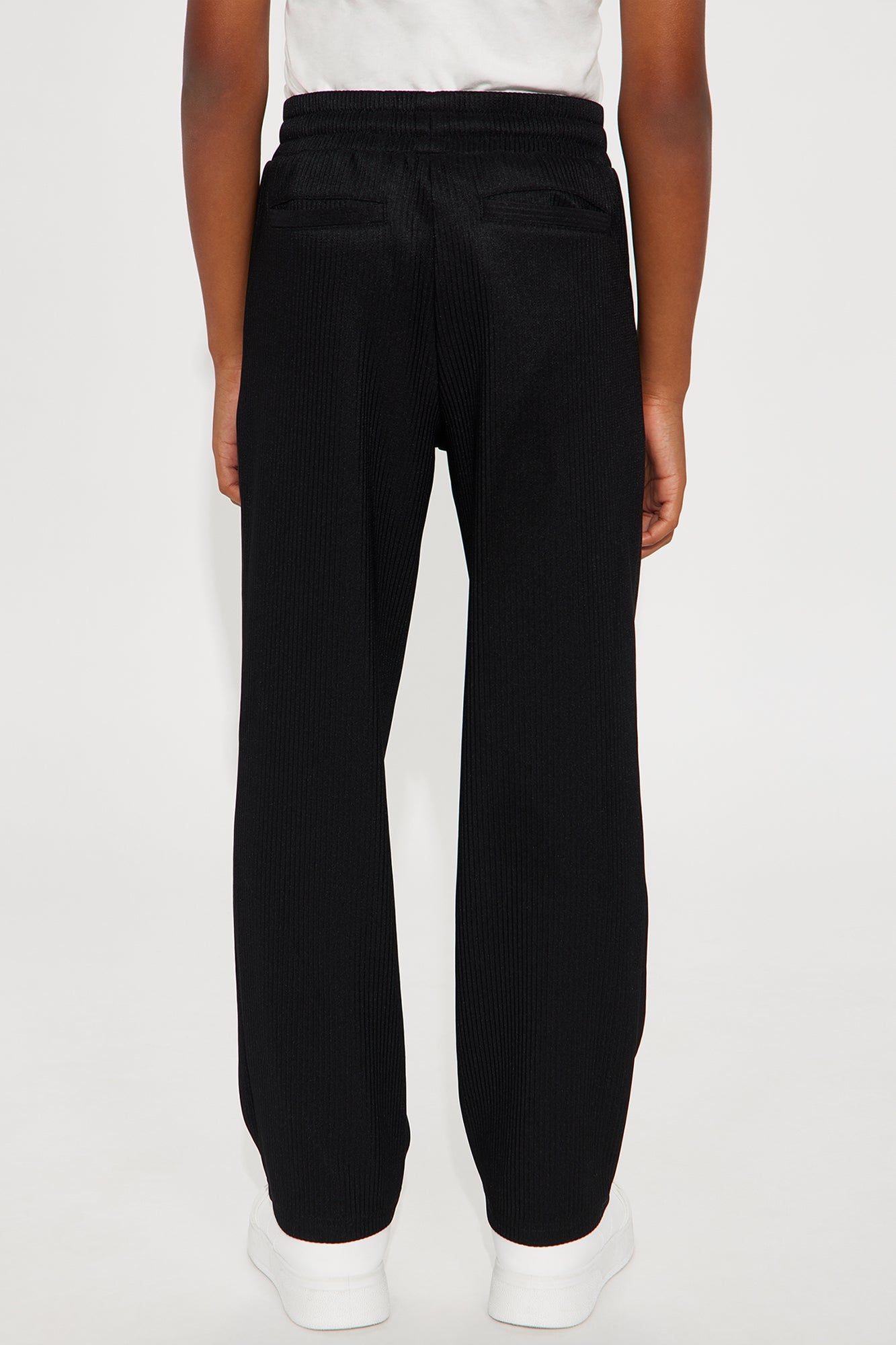 Mini Show Up Baggy Elastic Waist Pant - Black