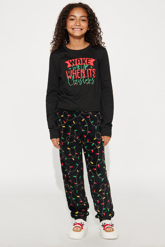 Mini Wake Me Up On Christmas Matching Family Long Sleeve Plush Jogger Set - Black/combo