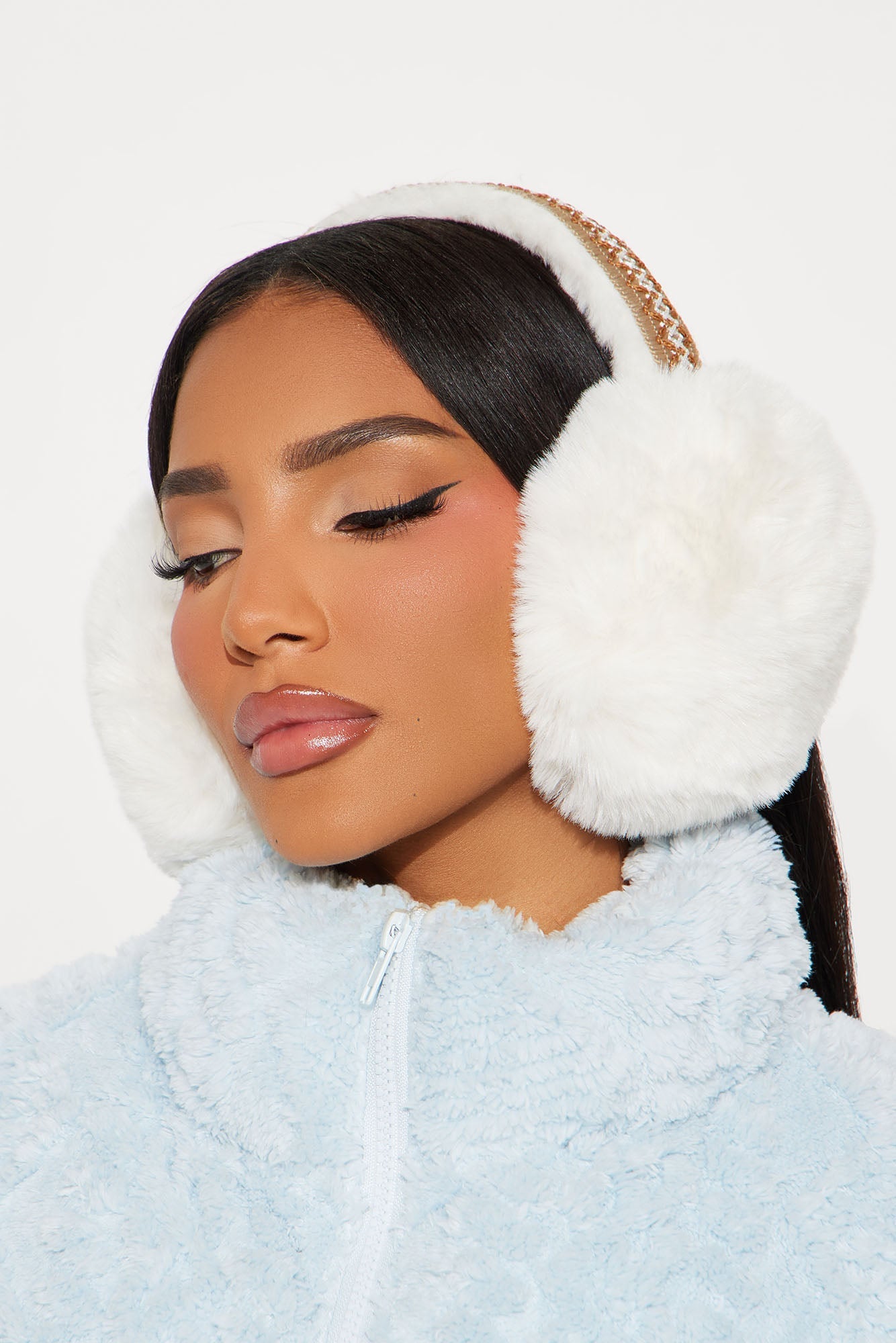 Alpine Weekend Faux Fur Earmuffs - White/combo