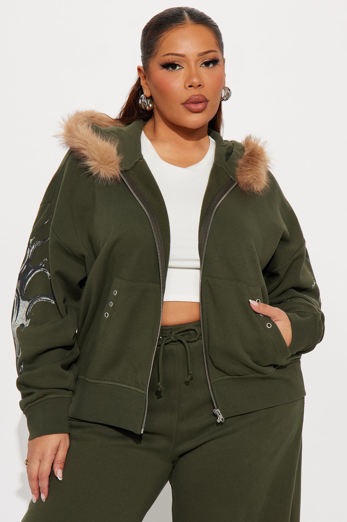 Edgy Vibe Fleece Washed Pant Set - Olive