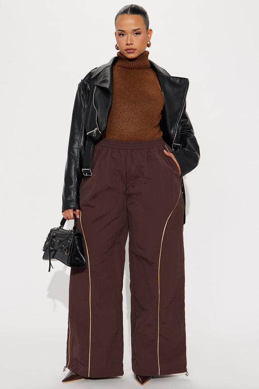 Precise Movement Windbreaker Track Pant - Chocolate/Combo