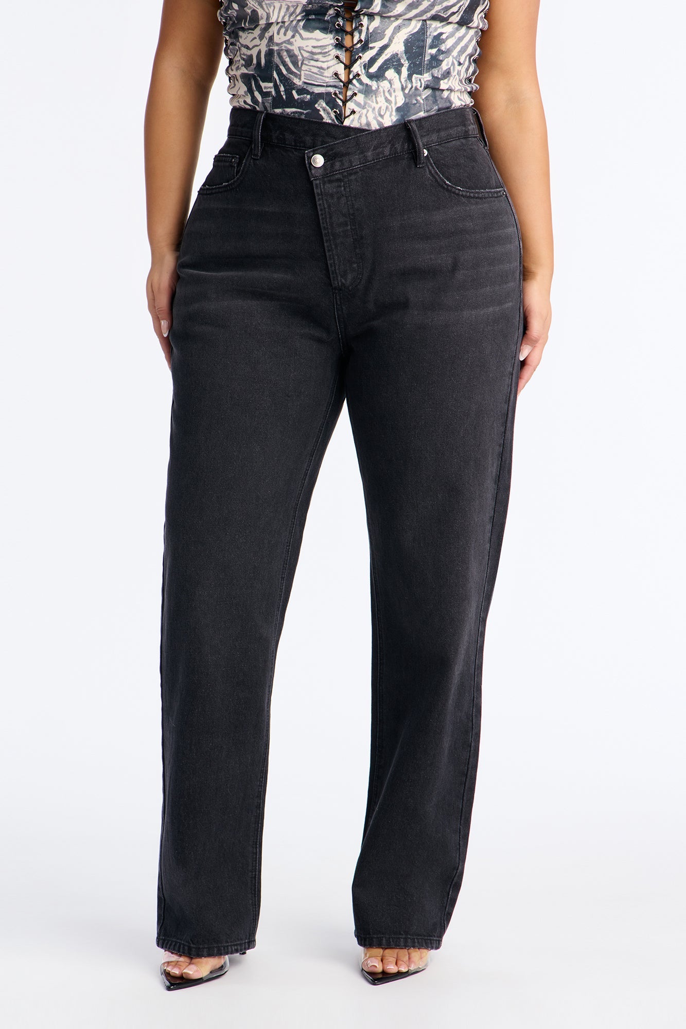 Crossover Straight Leg Jeans - Black Wash