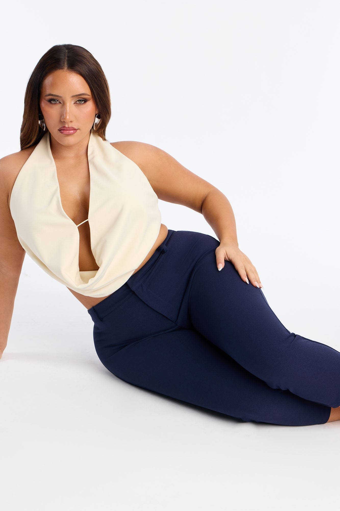 Under One Condition Crepe Capri Pant - Navy