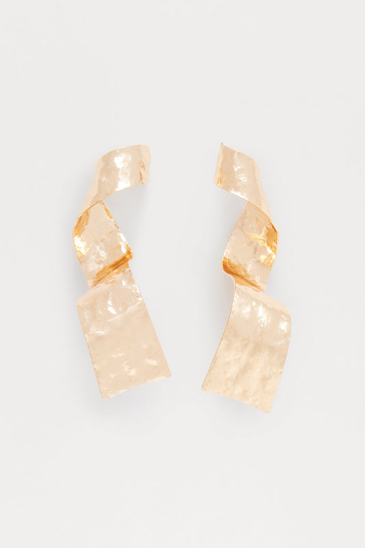 Curl Up Next To You Drop Earrings - Gold