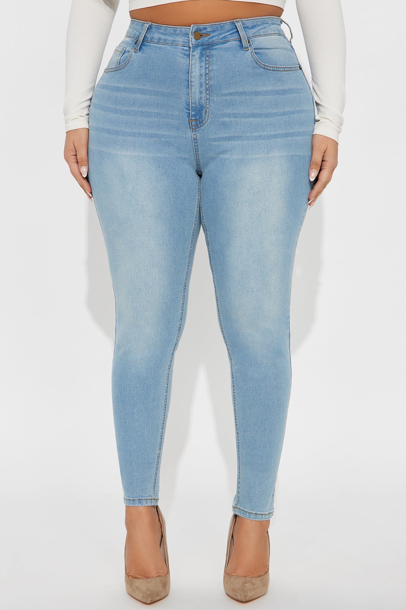 Tall Vibe Check Curvy Stretch Skinny Jeans - Light Wash