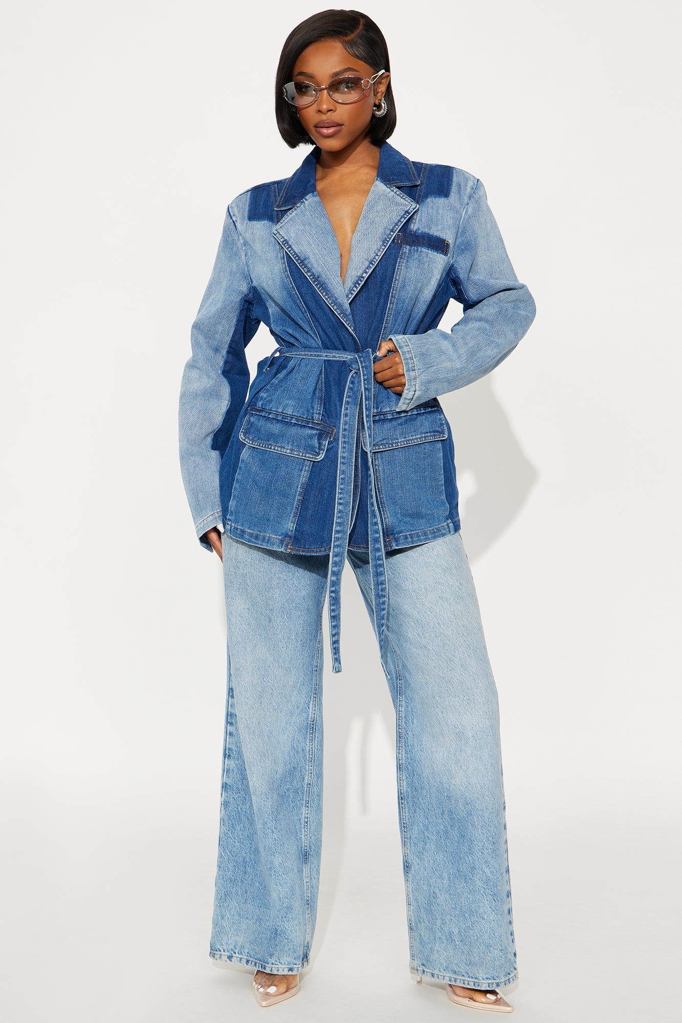 Sharp Contrast Denim Blazer - Medium Wash