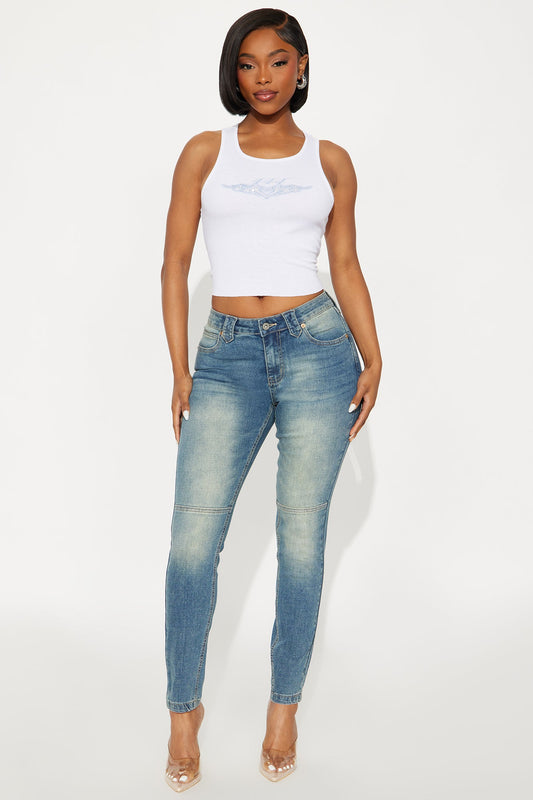 Sleek Mid Rise Skinny Jeans - Medium Wash